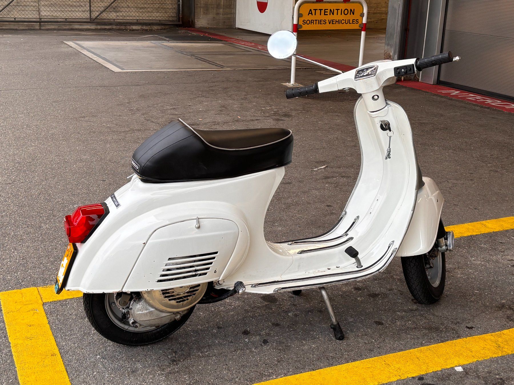 Vespa Scooter: Vespa Special 50 - 1978 – Usato da Geneve venduto da allgood2010 1