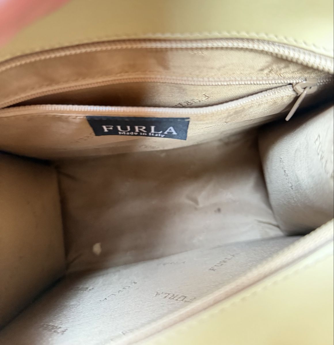 Furla Sacs femmes: Vintage Furla Ledertasche – D'occasion à Donat par troja007 2