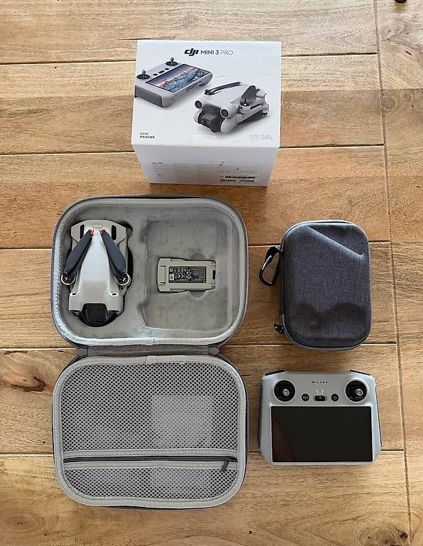 DJI Modellismo RC: DJI Mini 3 Pro mit RC Controller in Top-Zustand – Usato da Zürich venduto da jak_pdv6