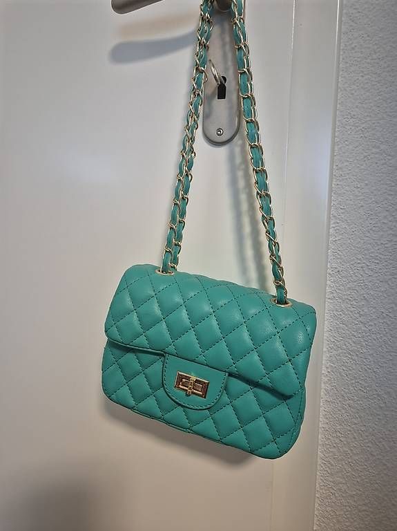 Borse da donna: Petit sac vert neuf  – Usato da marly venduto da Leg_chipie21 1