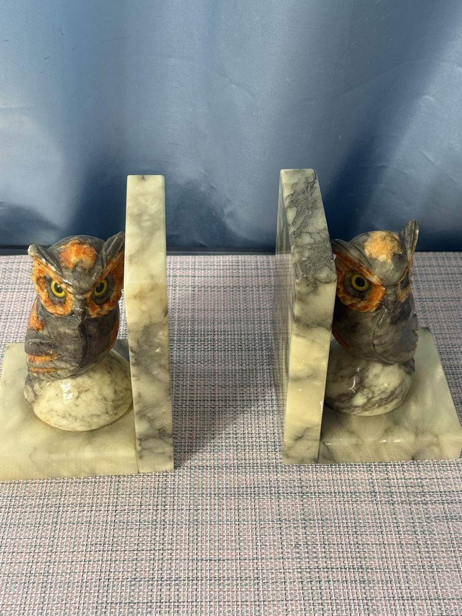 Altro in Decorazioni & Accessori: Paar Alabaster Buchstützen Eulen Vintage – Usato da Grenchen venduto da swiss.antiques 1