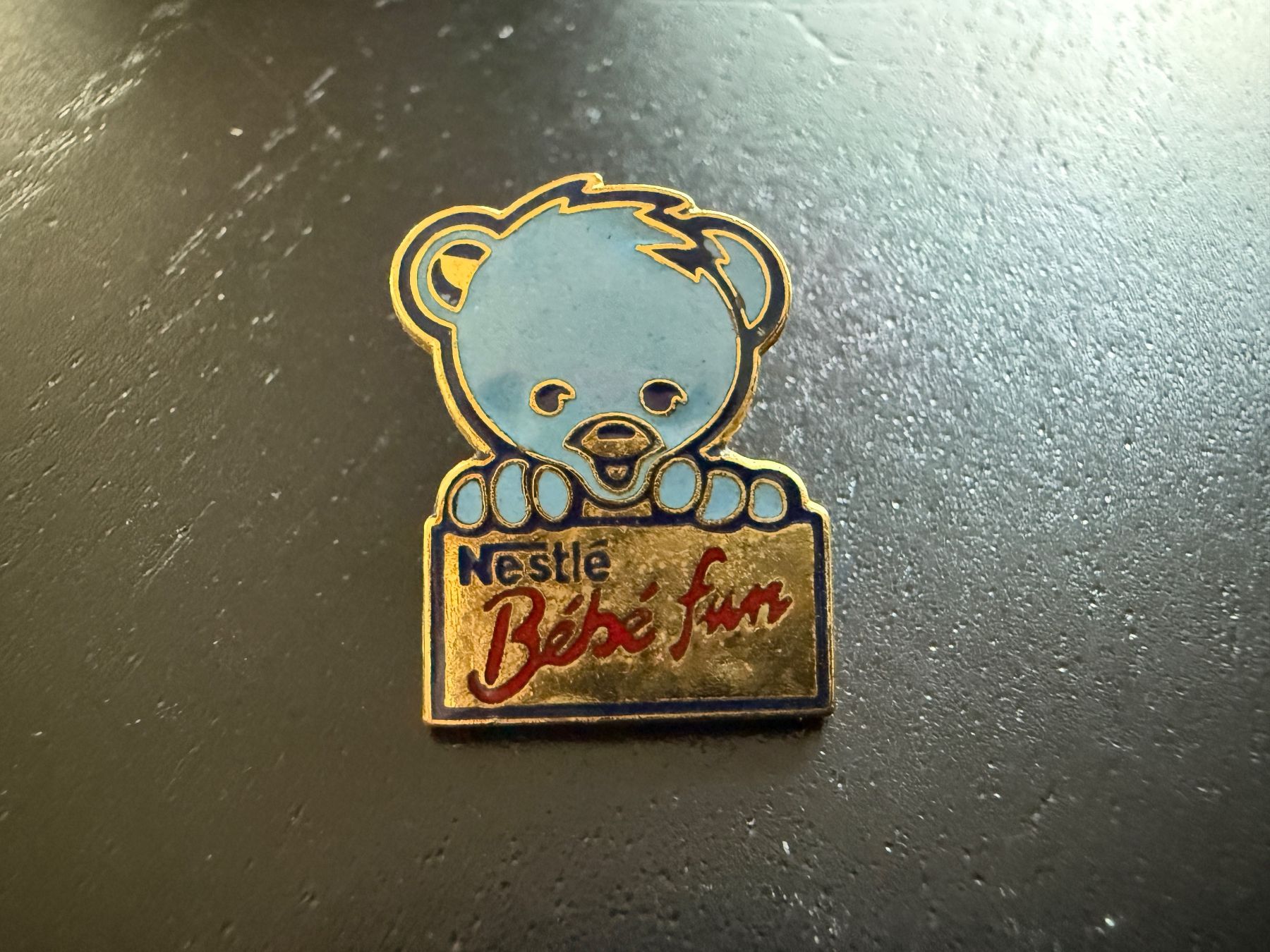 Nestlé Plaketten & Abzeichen: Nestlé Bébé Fun Pin, seltene Sammlerstück, Top Zustand! – Gebraucht aus Erstfeld von Mario_boe0