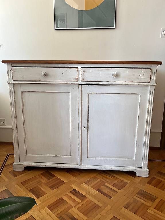 Cassettiere: Schöne Shabby Chic Kommode mit viel Stauraum – Usato da Bischofszell venduto da dan_qgy6