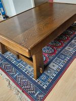 Rustikaler Couchtisch Eiche massiv (125 x 75 cm)
