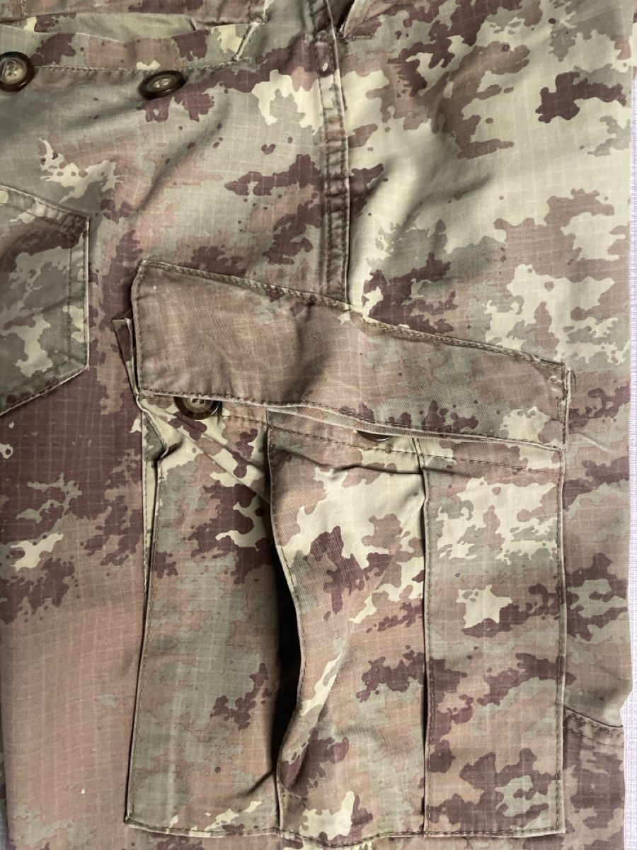 Hosen: Militäre Hose farbige – Gebraucht aus Capolago von LA.BOTTEGA 5