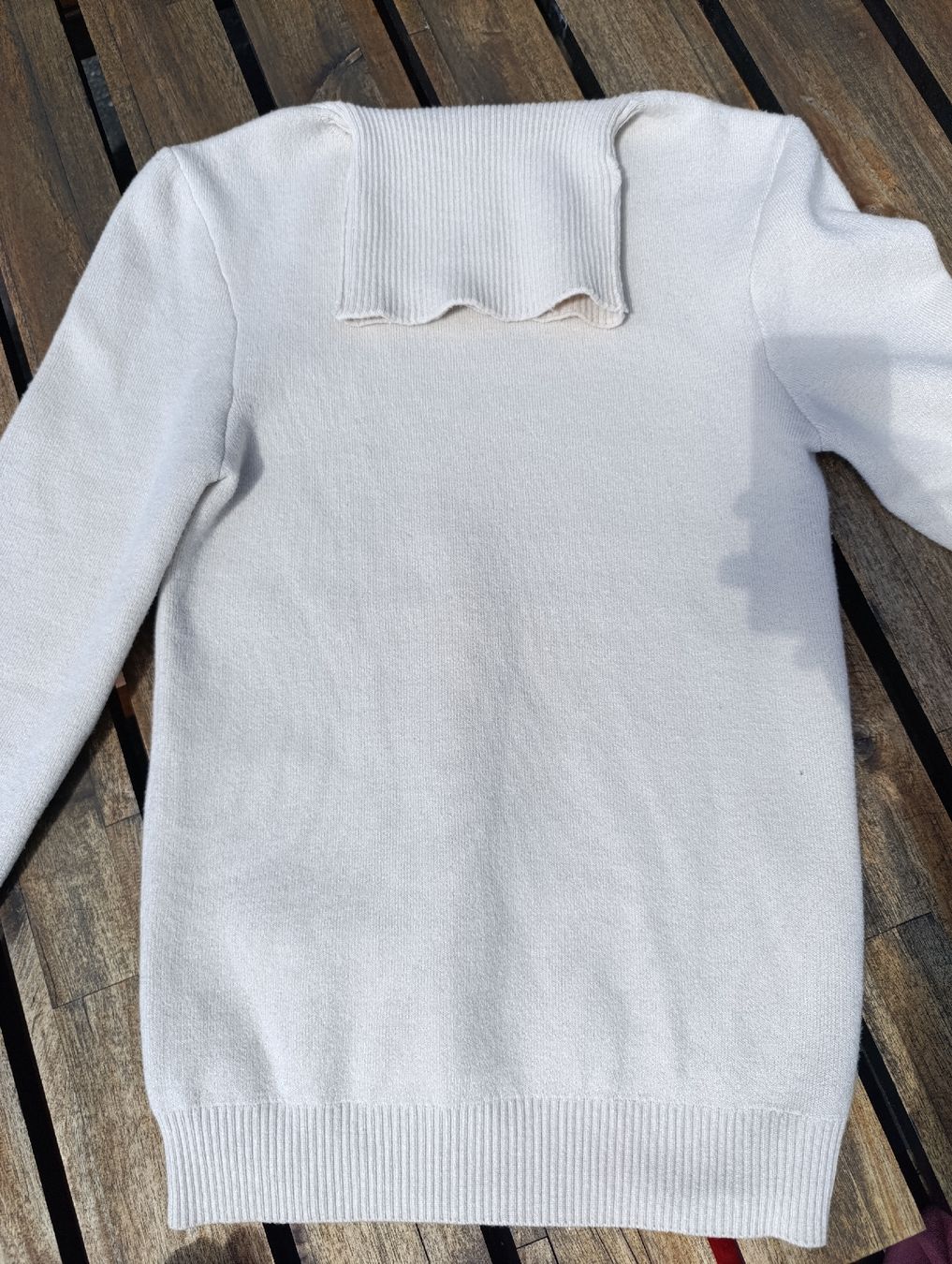 Maglioni & Felpe: Rollkragen Pullover Gr M – Usato da Waltenschwil venduto da Bodensee84