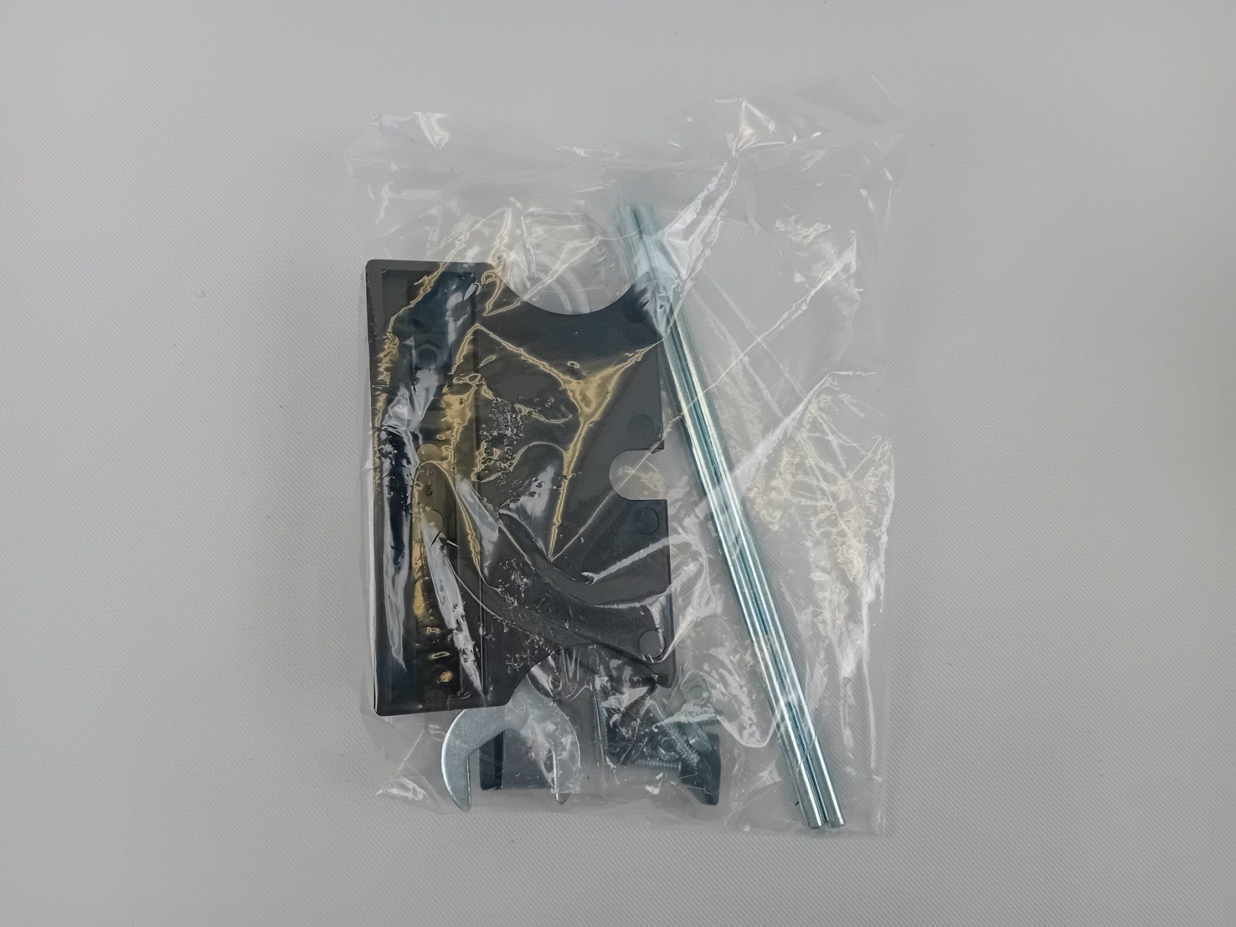 Dremel Alle Werkzeuge: DREMEL Oberfräsen-Vorsatz 335 – Neu (gemäss Beschreibung) aus Beinwil am See von  6