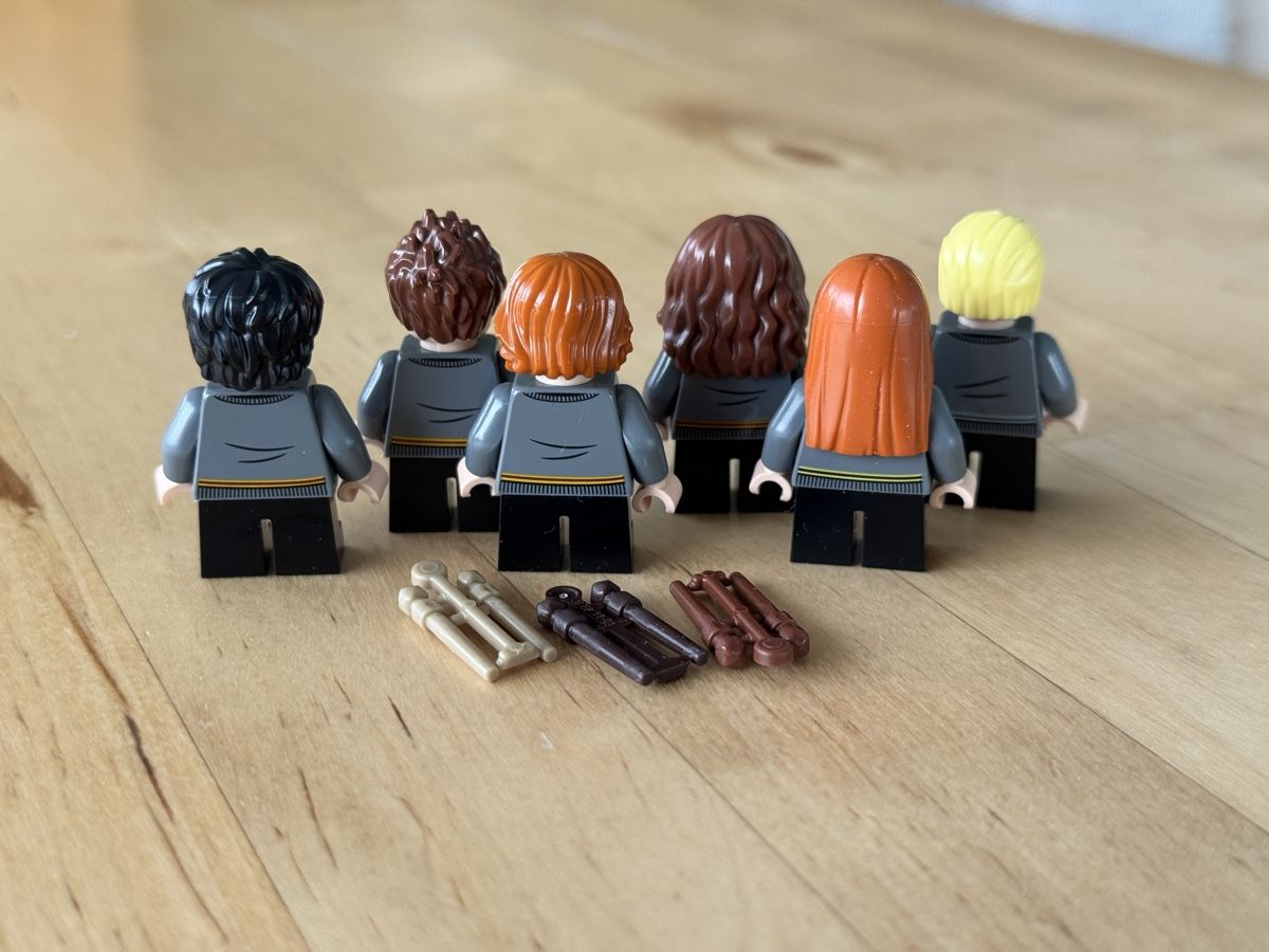 Lego Statuette: Lego Harry Potter Minifiguren Set 1 – Usato da Neuhausen am Rheinfall venduto da Laghi 2