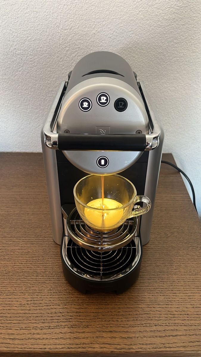 Nespresso Macchine per caffè & Macchine per espresso: Nespresso Zenius Kaffeemaschinen  – Usato da Root venduto da HHParts