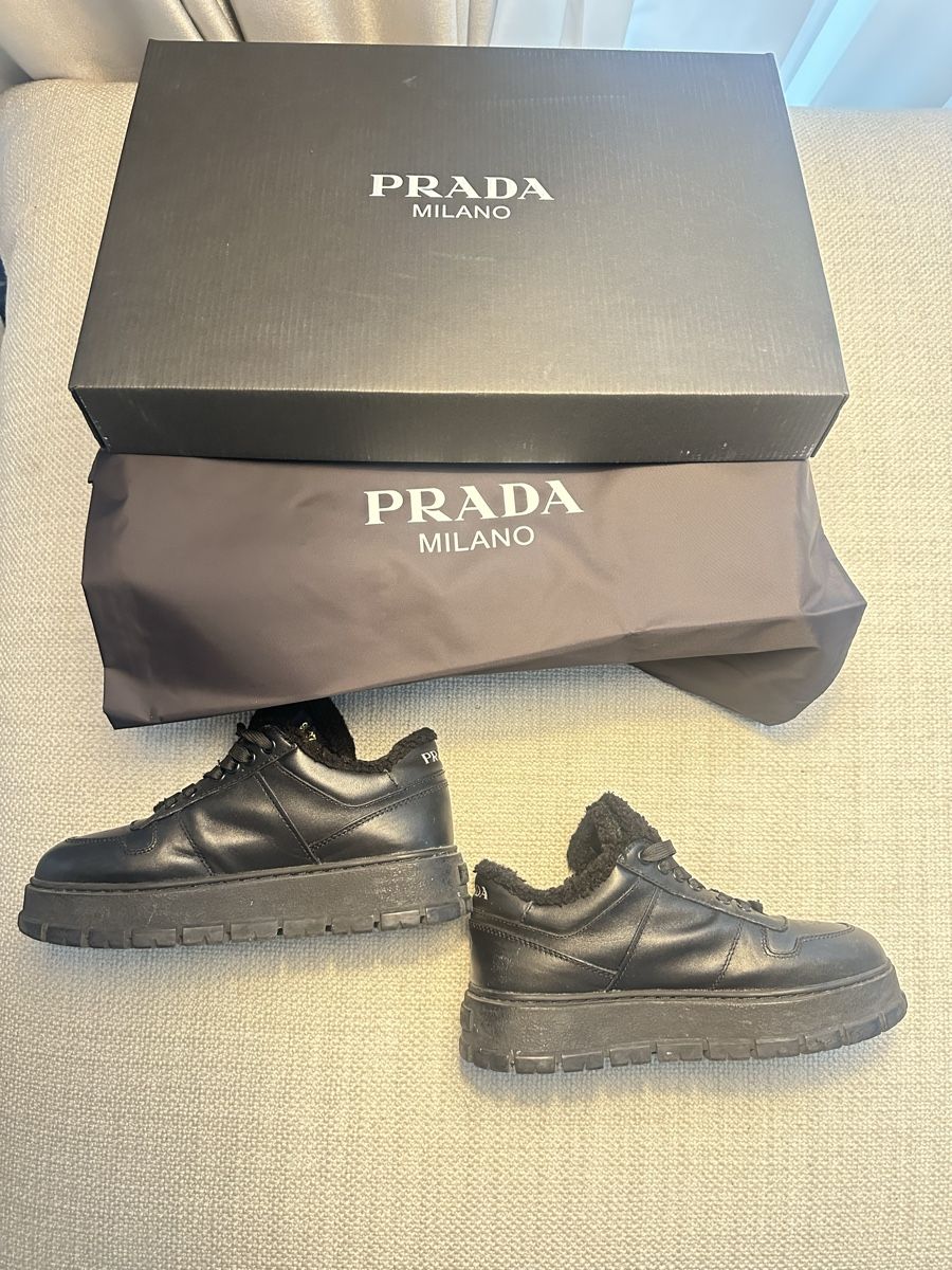 Prada Damenschuhe: Prada Winter Sneakers - Black Leather, 37 NP 1100 – Gebraucht aus Rothrist von anitunia2010 3