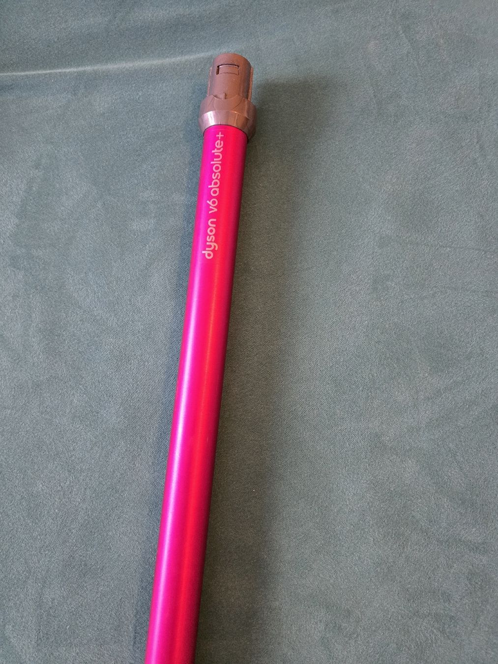 Dyson Aspirapolveri & Accessori: dyson tube V6 absolute + – Usato da La Chaux-de-Fonds venduto da Elissa