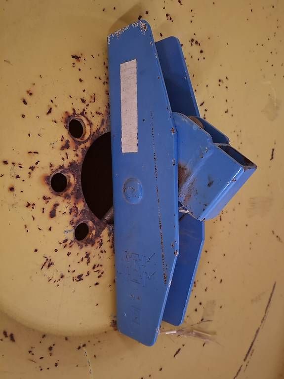 Pneumatici & Ruote complete: Doppelräder zu 30" Felgen – Usato da Buochs venduto da von_mzm8 3
