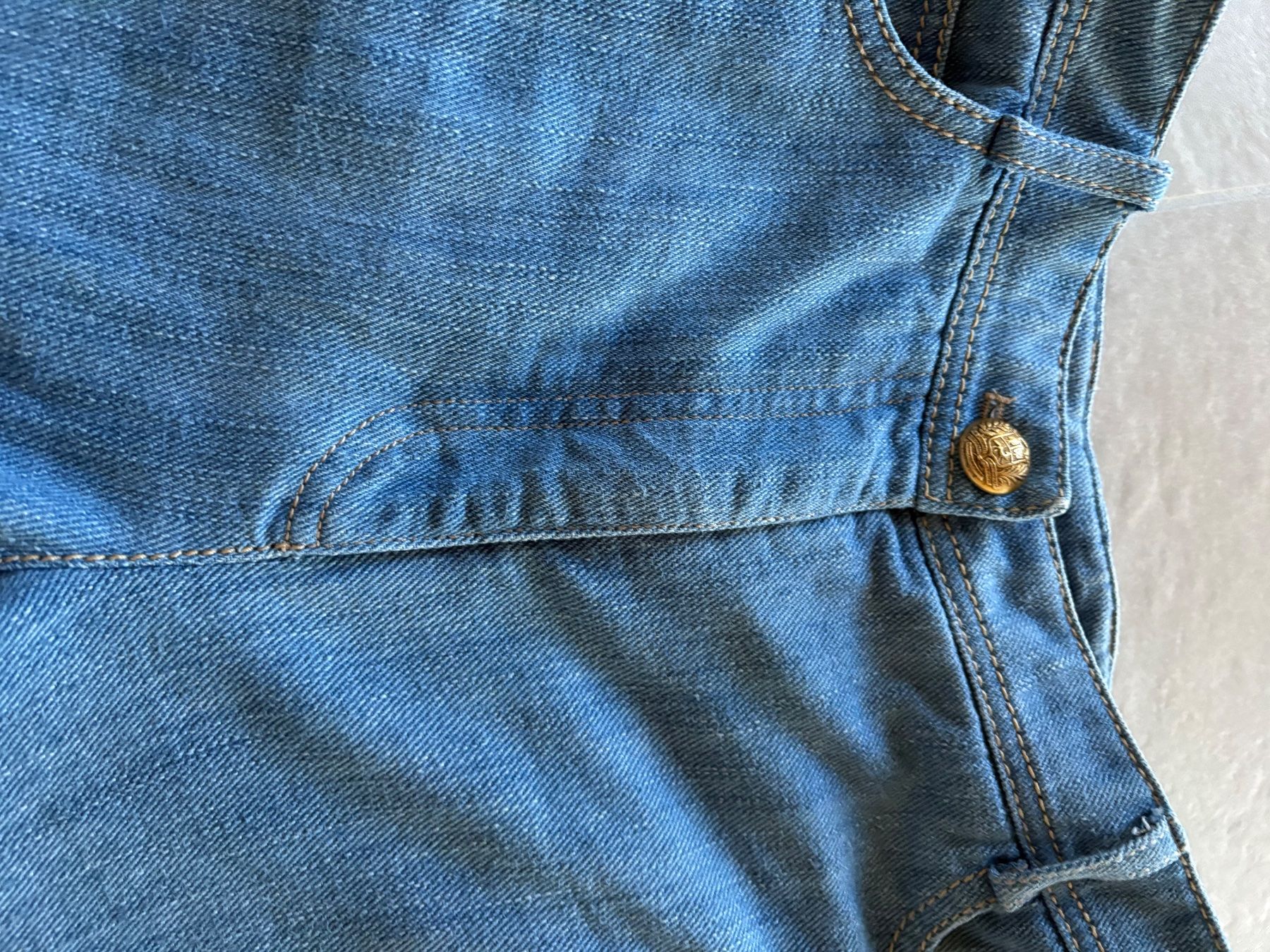 Akris Jeans: Akris Punto Jeans Gr.34 – Nuovo (secondo la descrizione) da Romont BE venduto da n.gfeller 5