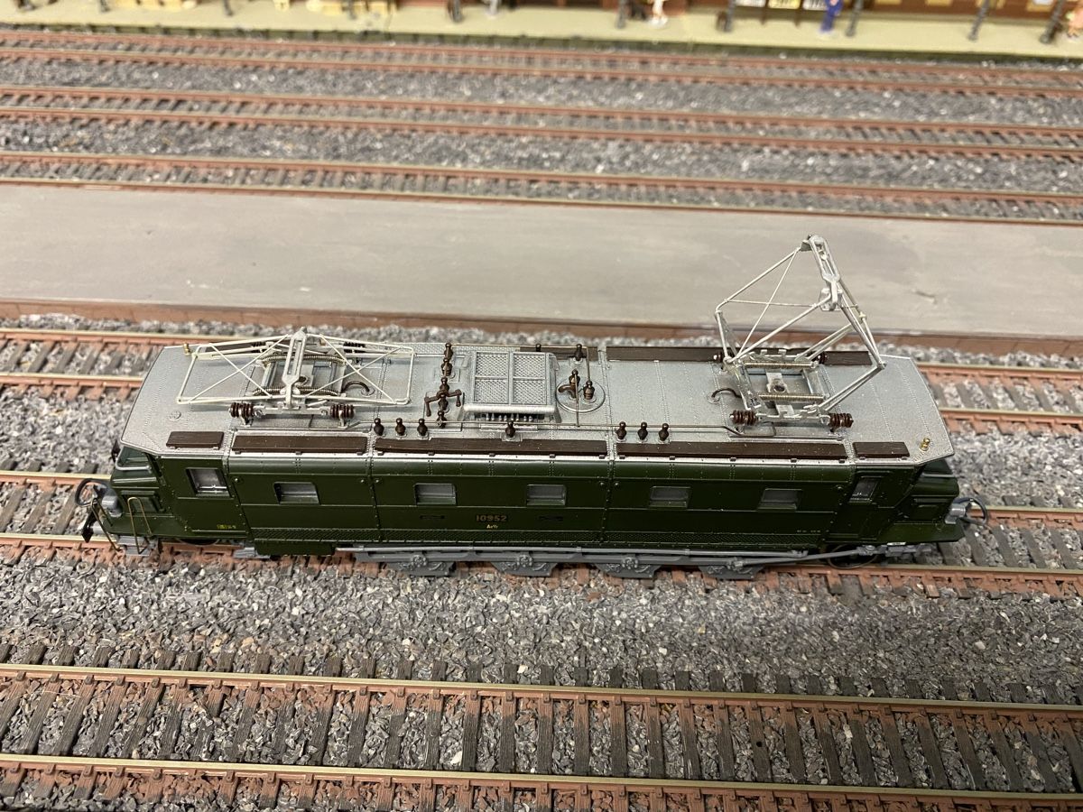Liliput Modelleisenbahnen: Liliput 4750 SBB Ae 4/7 – Gebraucht aus Glattpark (Opfikon) von anywaya23 3