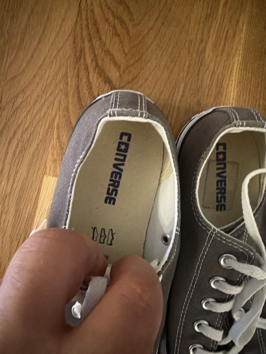 Converse Scarpe da uomo:  Jolie converse All Star – Nuovo (secondo la descrizione) da Brügg BE venduto da traindenuit 1