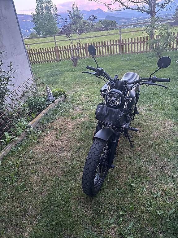 Brixton Motorcycles Autres: Brixton Chromwell 125 – D'occasion à Marbach SG par Dala97