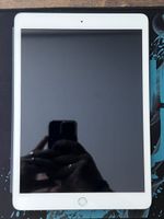 iPad 7 32GB Wi-Fi Akku 94% 