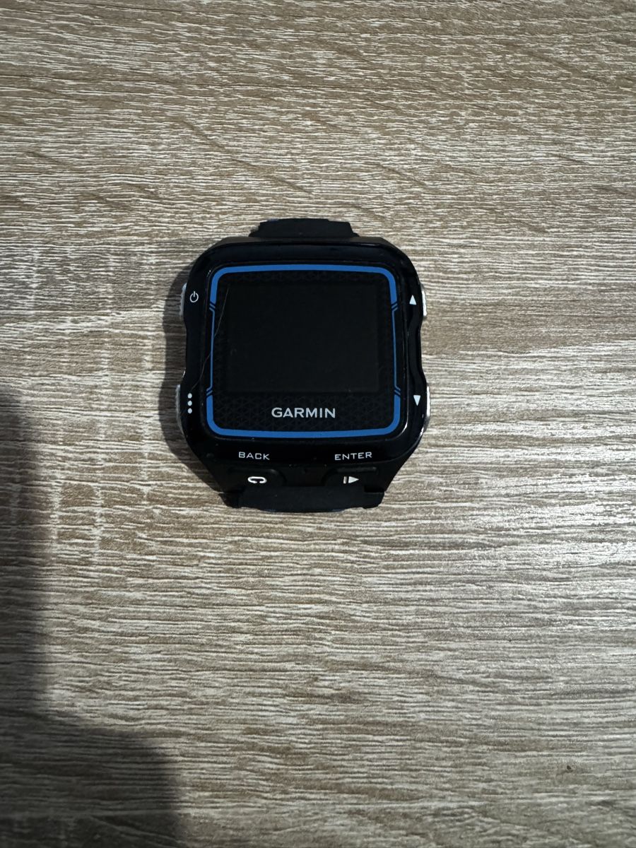 Garmin Smartwatch: Garmin Forerunner 920XT – Defekt aus Vevey von Eiden77