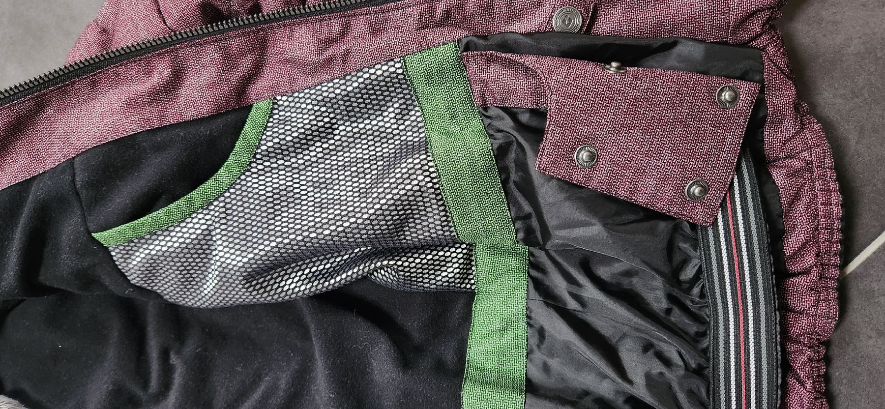 Killtec Vestes & Manteaux: Neuwertig Killtec Jacke Gr.152 – D'occasion à Lyss par Urma5 3