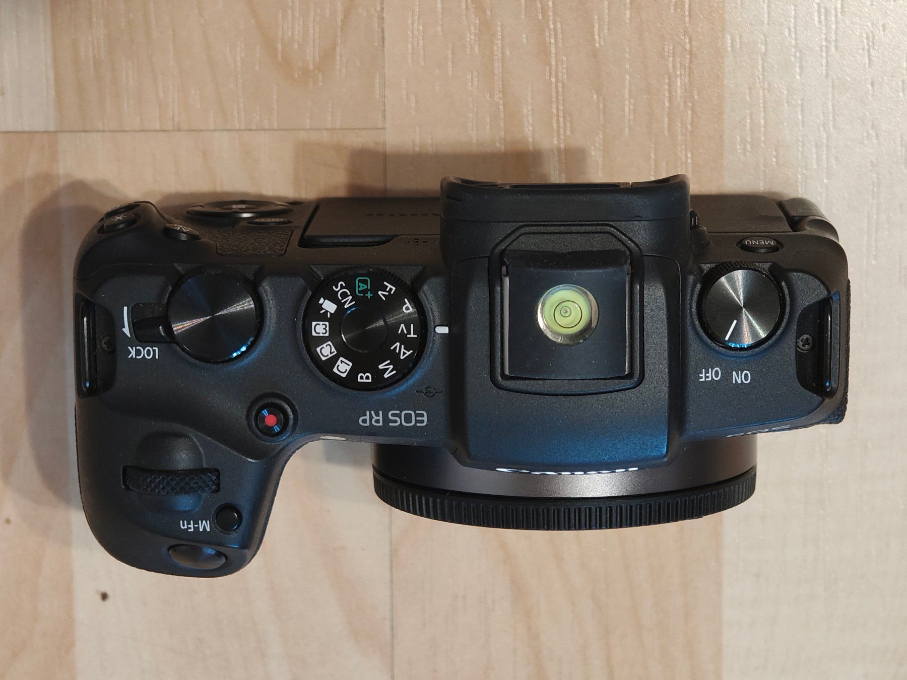 Canon Kamera: EOS RP Gehäuse. – Gebraucht aus Hägendorf von Flashman 3