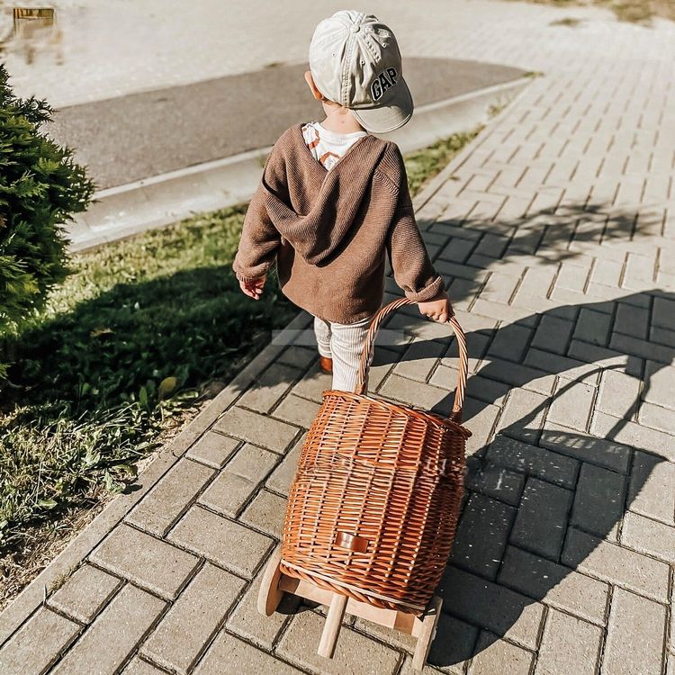 Sonstiges für Haushalt & Wohnen: Handgefertigter Weiden-Spielzeugwagen mit Rollen Naturfarb – Neu und originalverpackt aus Affeltrangen von b.fly. 7