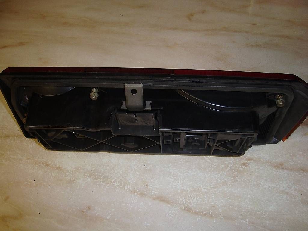 Lampade: Oldimer VW Golf 1 Heckleuchte – Usato da Jona venduto da Moster01 1
