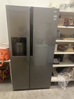 LG Side-by-Side Kuehlgefrierschrank mit Wasserspender