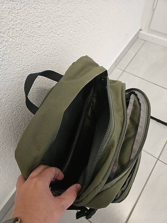 Zaini: Jack Wolfskin Berkeley Rucksack 30l, sehr gut erhalten – Usato da Bern venduto da ann_fg9s 2