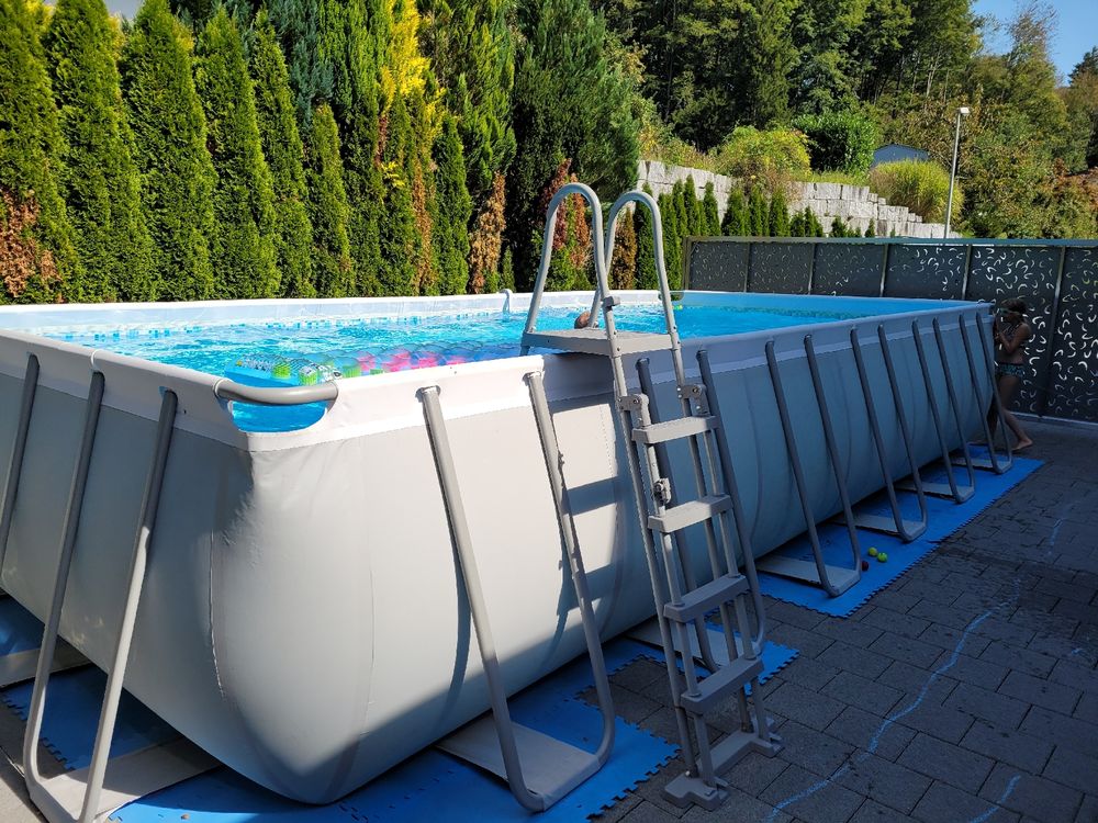 Grosser Pool Bestway 732×366×132cm (Gebraucht) in Rothrist für CHF 455 ...