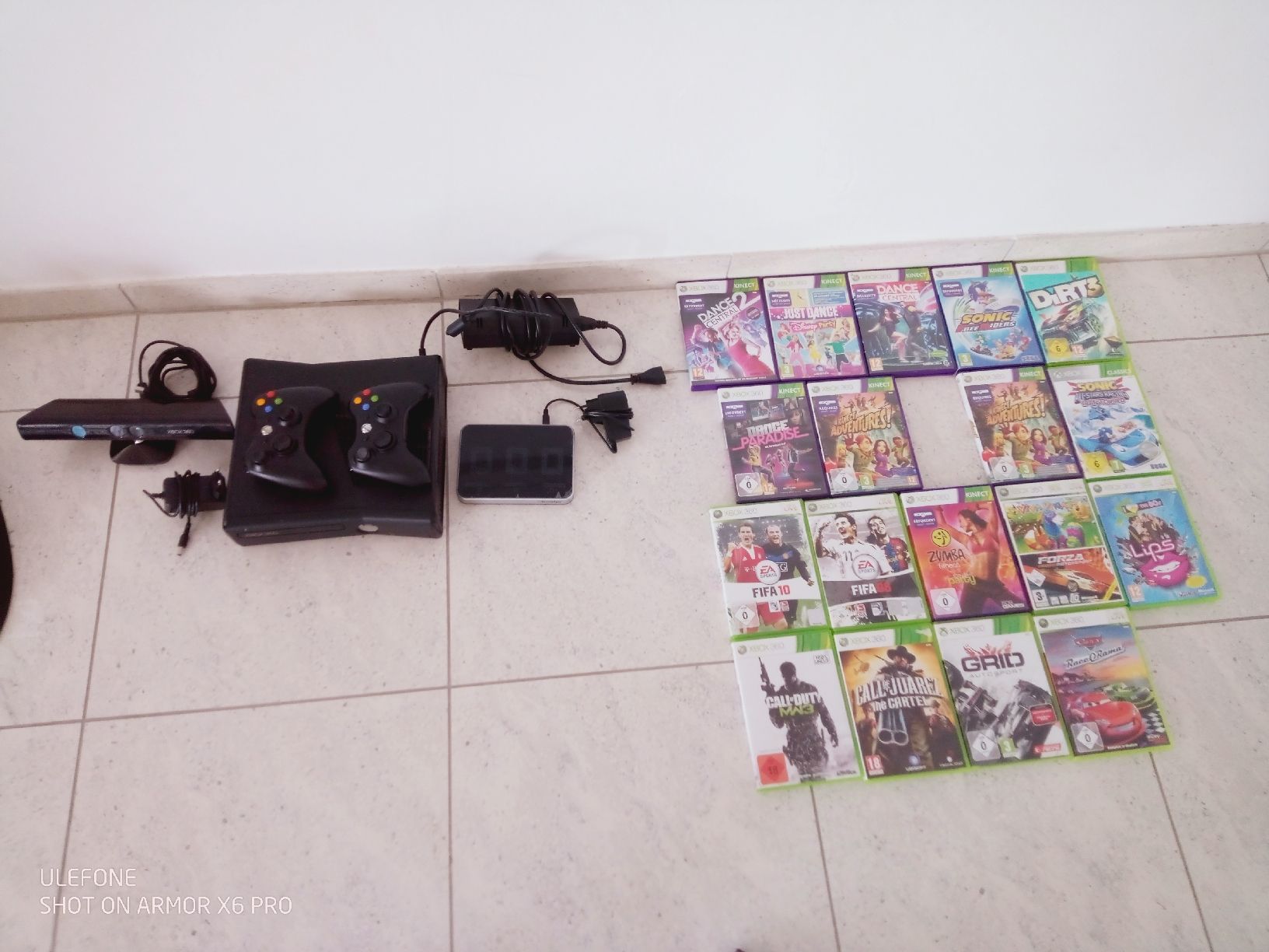 Console: Xbox 360 Konsole mit Kinect, Spielen und Lenkrad – Usato da Volketswil venduto da Car1 1