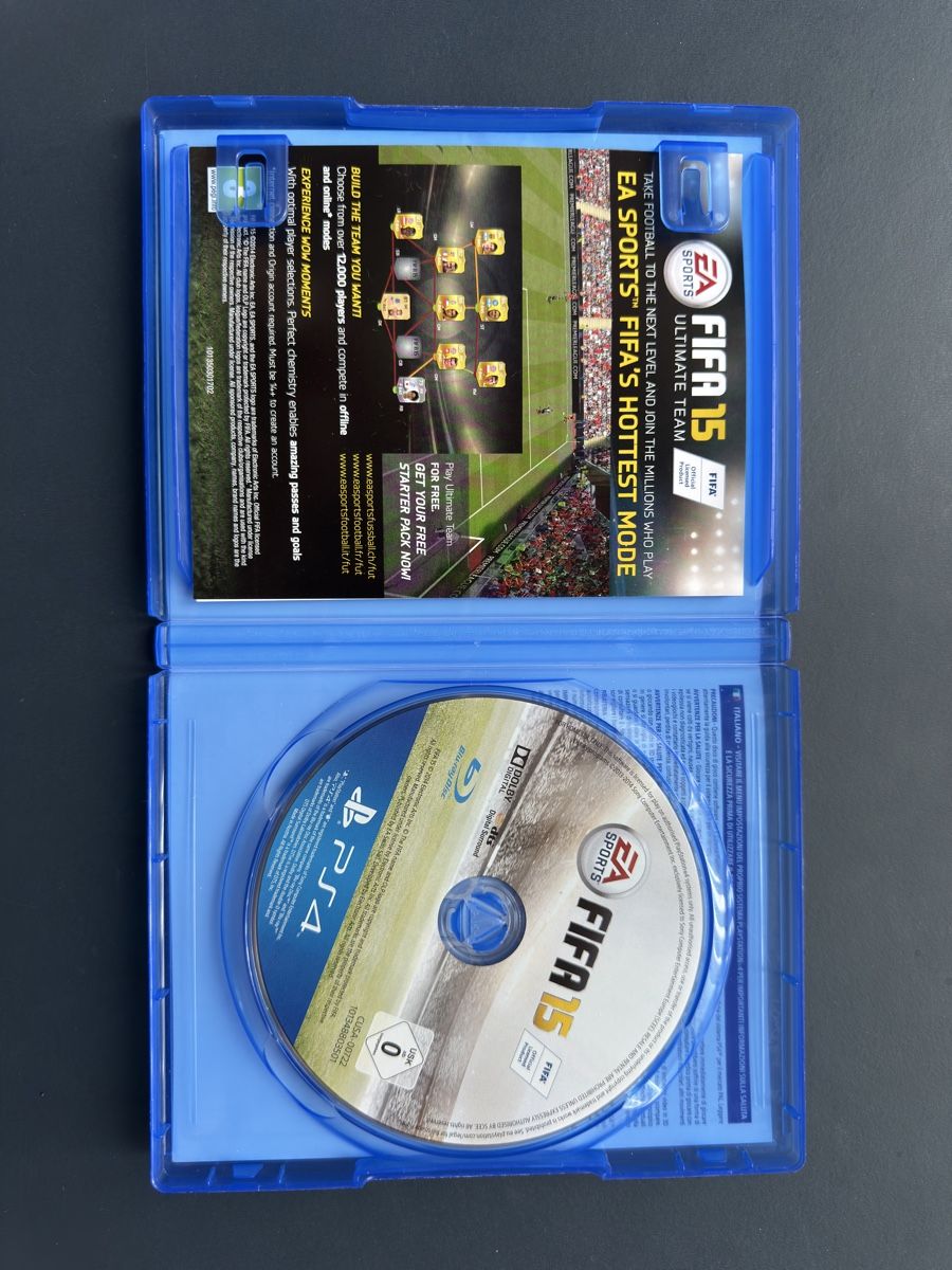 Spiele: PS4 - EA Sports FIFA 15 – Gebraucht aus Uznach von r0000000bert_ 2