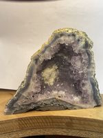 Géode de quartz violet (Améthiste)