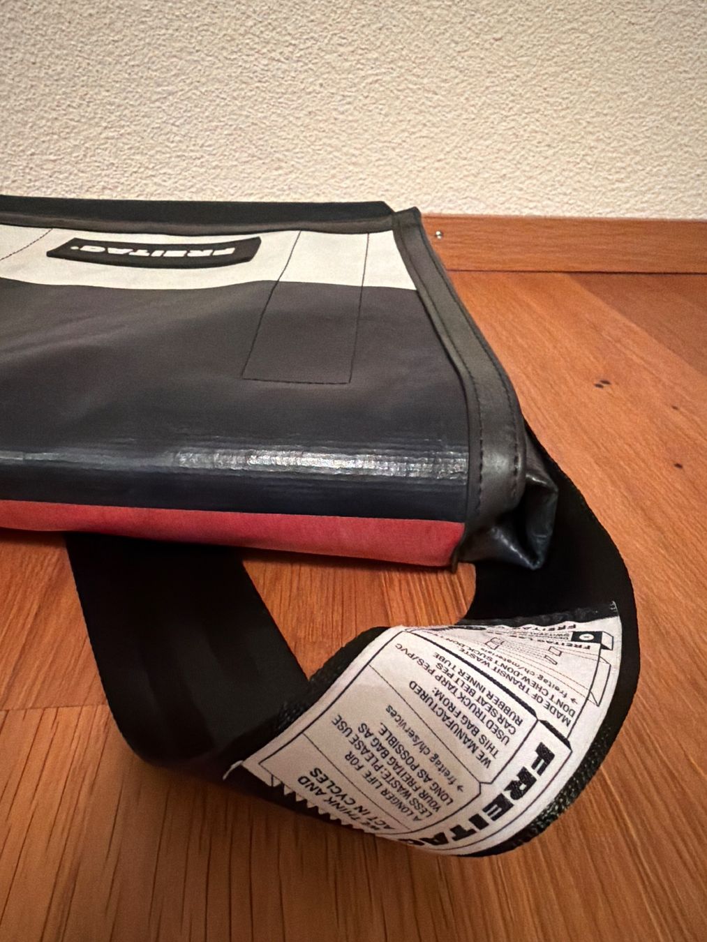 Freitag Sacs: Freitag Messenger Lassie F11 – D'occasion à Sempach Station par eshans05 6