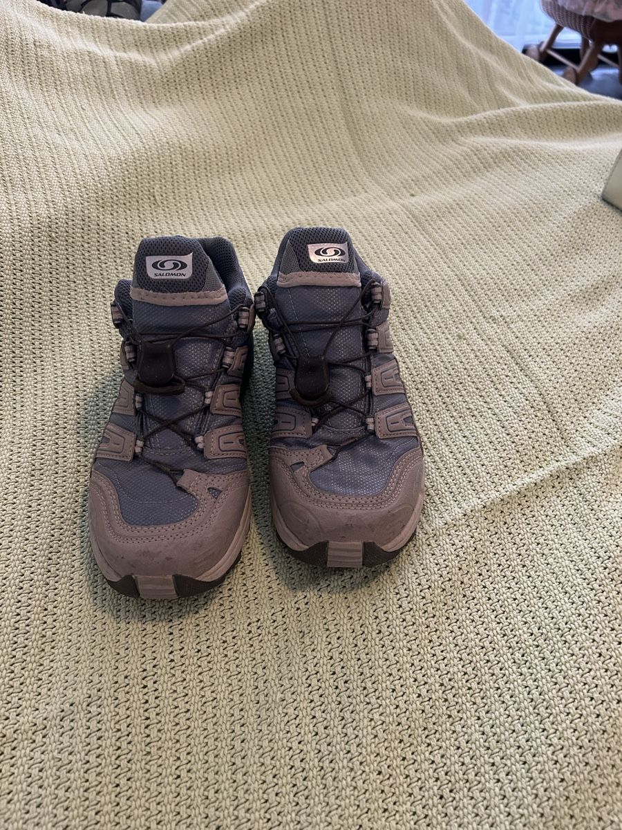Salomon Scarpe da donna: Salomon Wanderschuhe Gore-Tex Grösse 38 EUR – Usato da Zürich venduto da LeaMilj 3