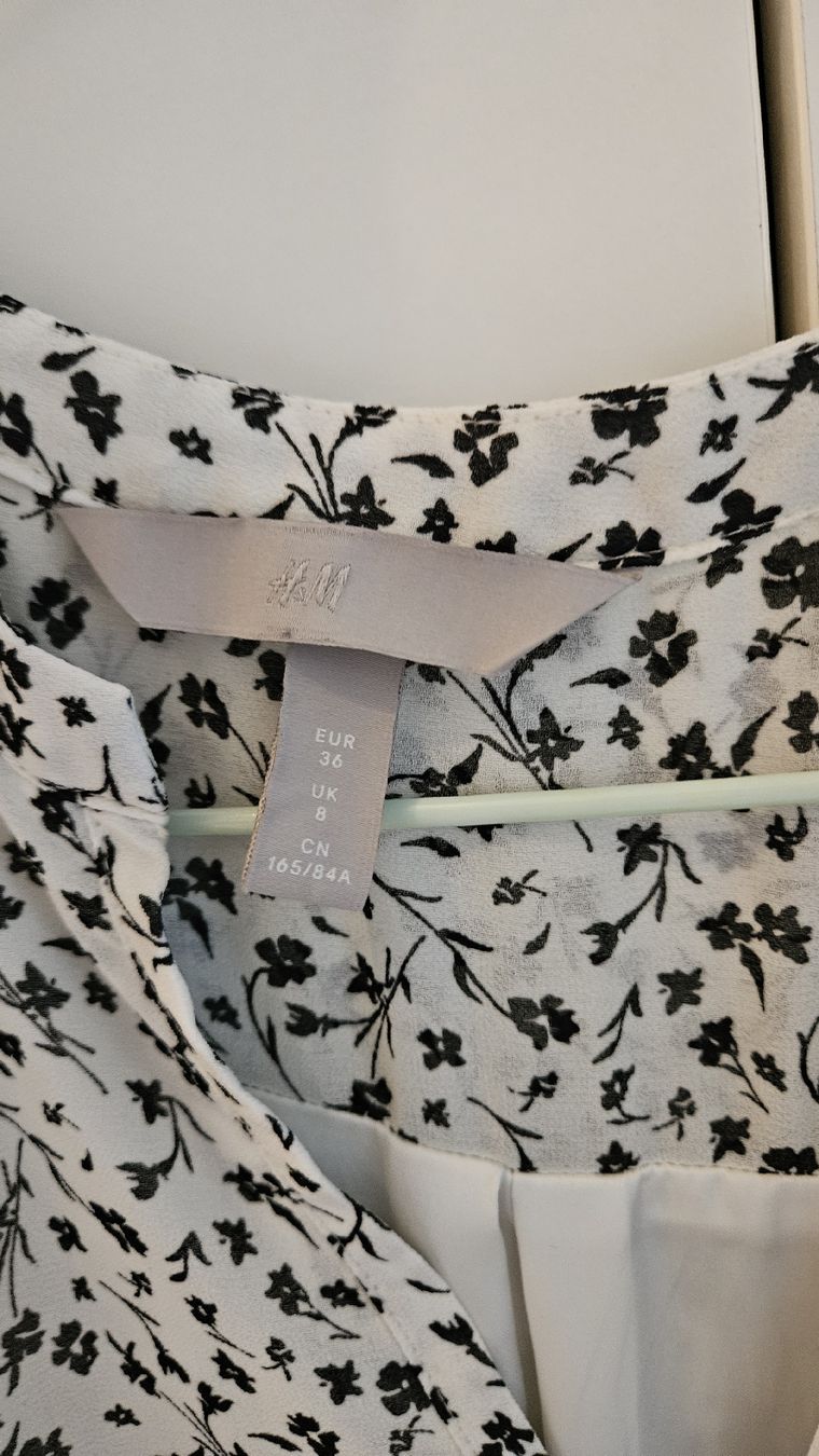 H&M Vestiti: Robe H&M motifs floraux – Usato da Vevey venduto da Macca 2