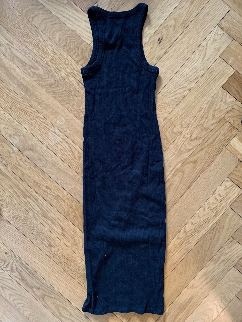 Pull&Bear Vestiti: Robe noire en coton côtelé pull & bear – Usato da Genève venduto da rez_c6c6 2