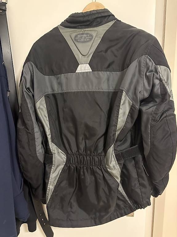 Giacche: Motorradjacke – Usato da Olten venduto da Harushido 1
