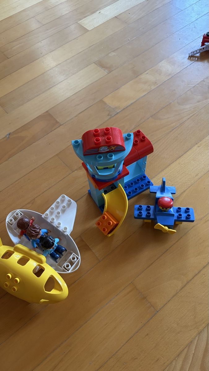 Lego Jouets: Lego Duplo Flughafen – D'occasion à Ettenhausen TG par phi_2nym 2