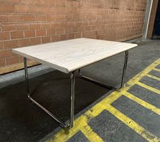 70er Jahre Bürotisch im Bauhaus / Thonet / Bigla Stil
