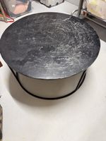 Indonesischer Couchtisch, Metall