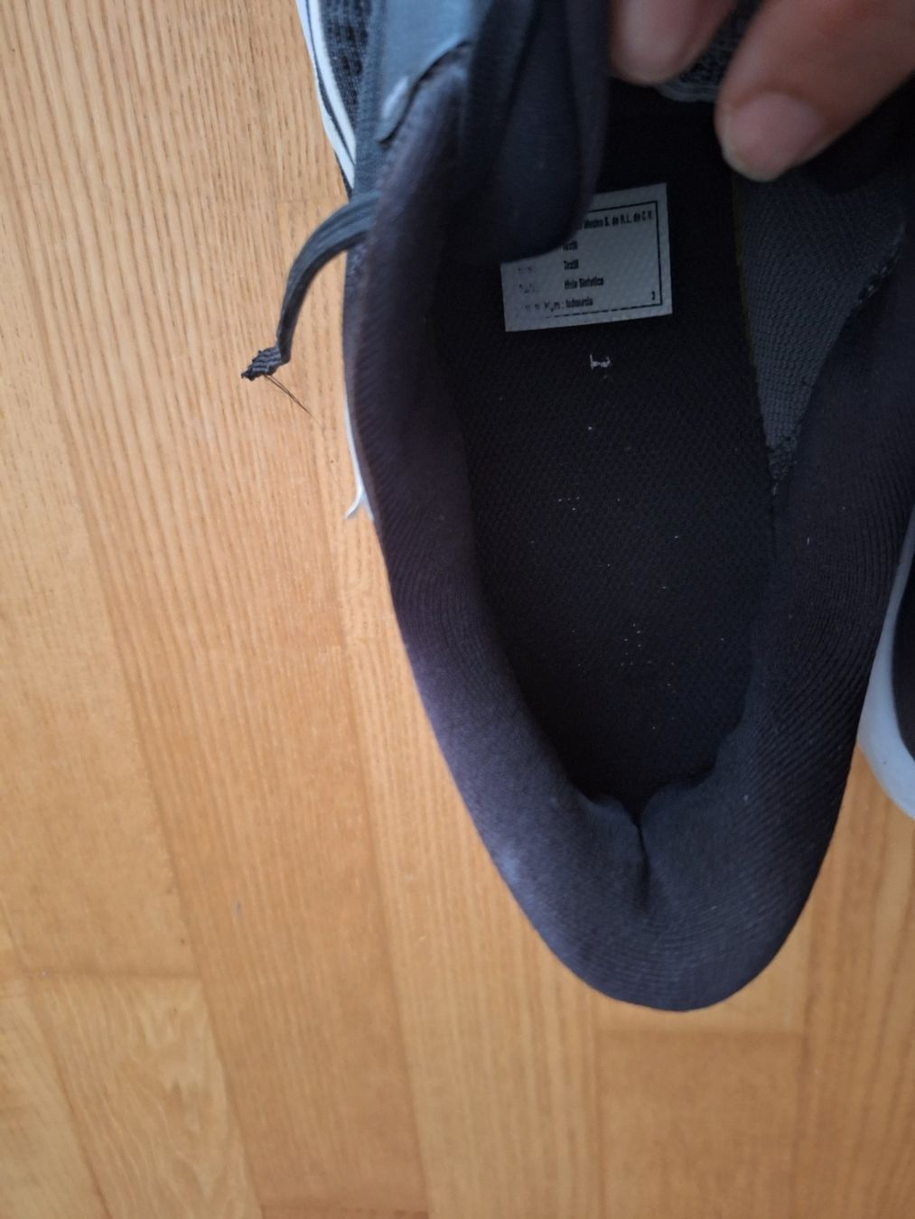 Scarpe da uomo: Turnschuhe Nike, ComfiRide, Grösse 11 (45) – Usato da Jona venduto da corsin06 1