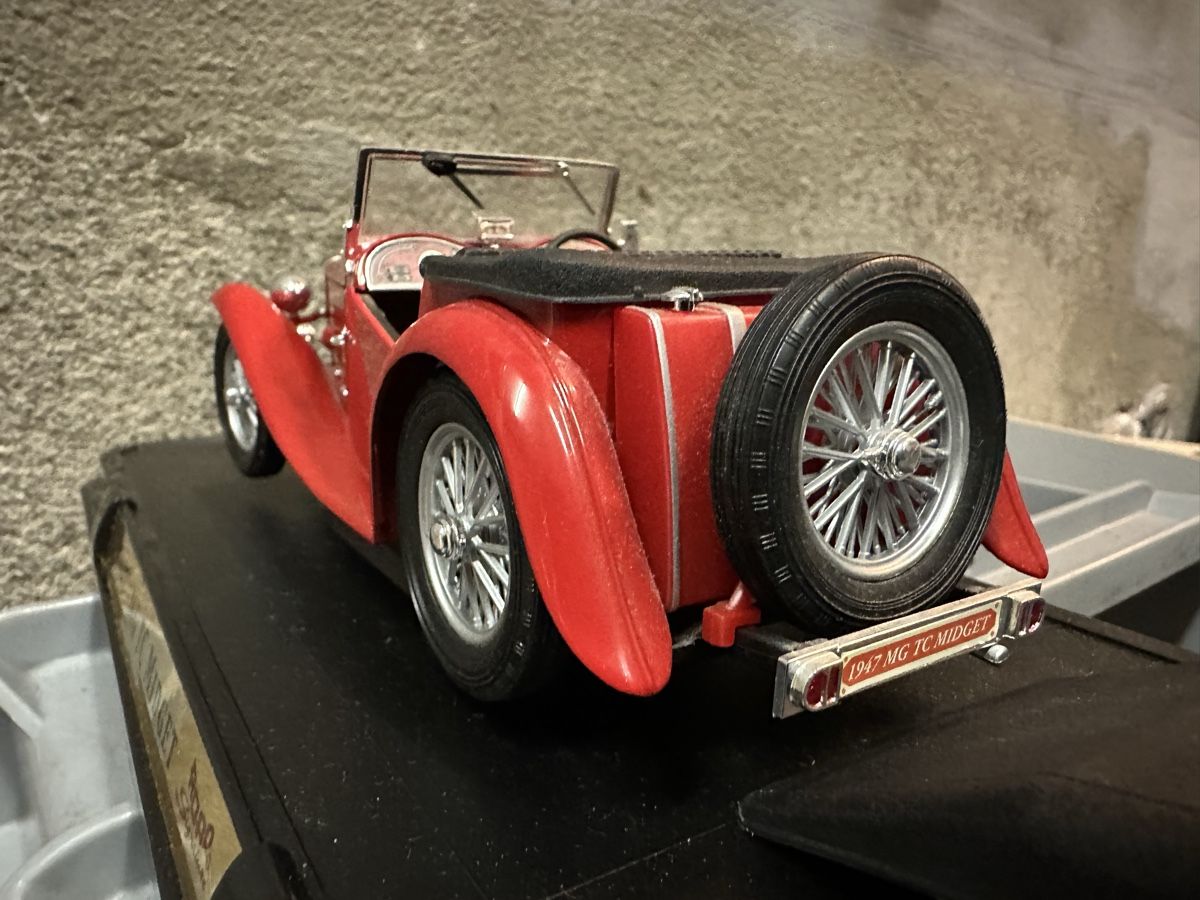 MG Voitures modèles: Mg tc midget 1947 gb Oldtimer Classic  – D'occasion à Reinach AG par rares75 2