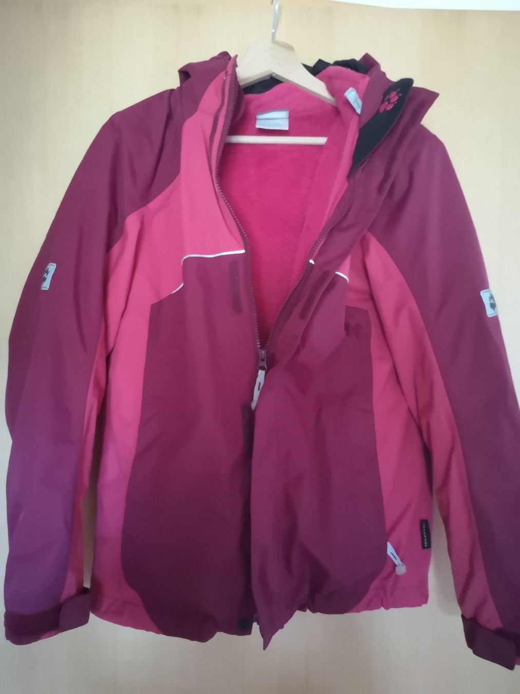 Jack Wolfskin Giacche & Cappotti: Jack Wolfskin 3 in 1 Gr 164 – Usato da Vordemwald venduto da Esel04