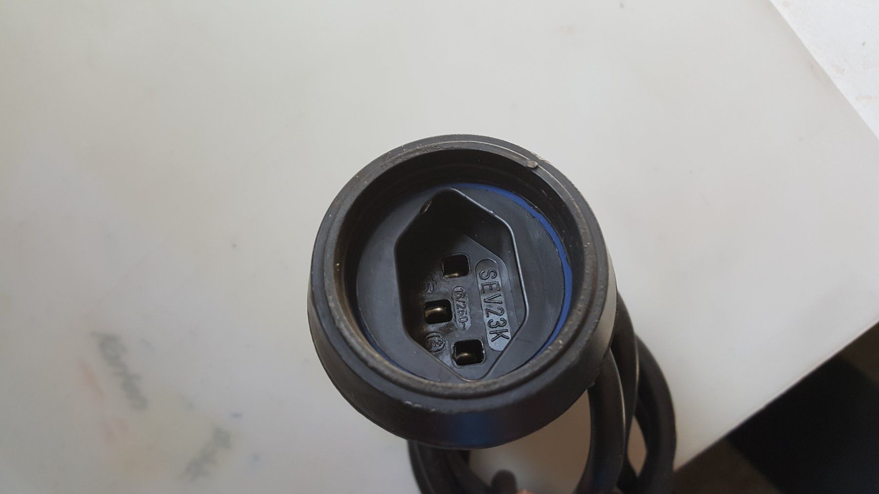Kabel: Anschlusskabel – Gebraucht aus Thun von Christhun 5