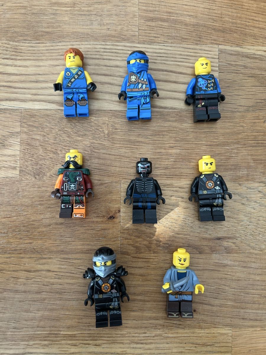 Lego Statuette: Lego Ninjago Minifiguren - Set 3 – Usato da Stettlen venduto da MimiMaus_
