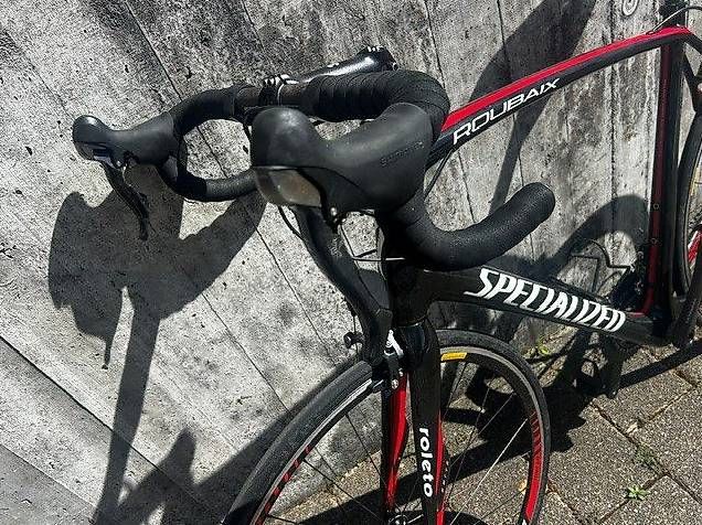 Velos: TOP - Specialized Carbon Rennrad "Roubaix" – Gebraucht aus Stallikon von tne99 1