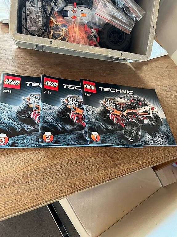Lego Baukästen: Technic 4x4 Offroader 9398 – Gebraucht aus Olten von Einwegparadies 2