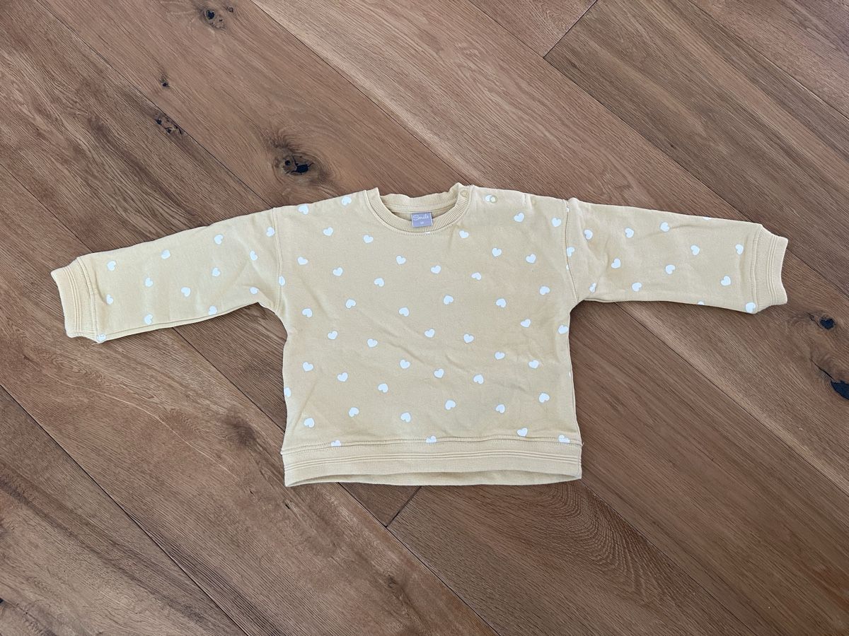 C&A Pullover & Sweatshirts: 4 Mädchen Pullover  Grösse 98 💗guter Zustand – Gebraucht aus Safenwil von Whoopie1 4