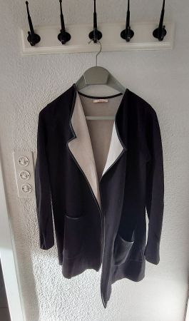 Strickjacke