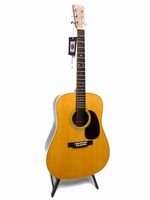 MARTIN D-28 (B-Stock)